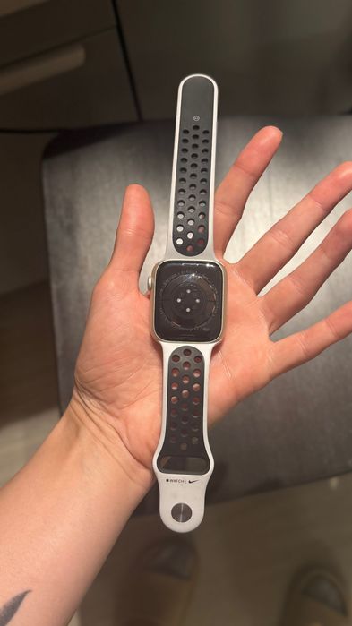 Apple Watch 7, sport 45mm