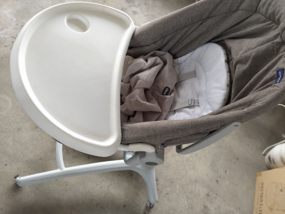 Baby Hug Chicco bege top