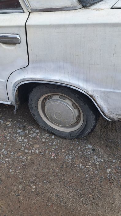 Vaz 2101 avto 1977r v. Na hody