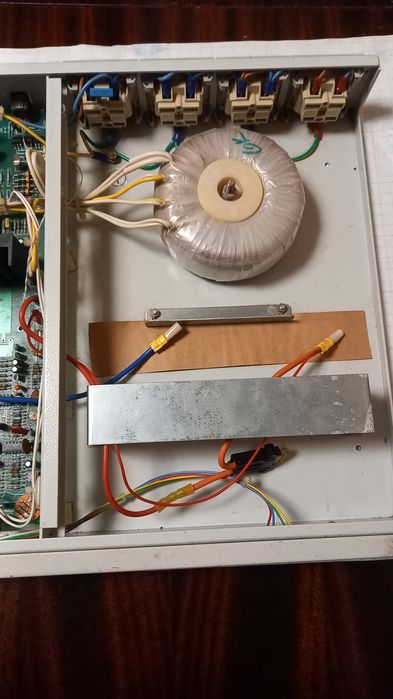 Бесперебойник   24в.