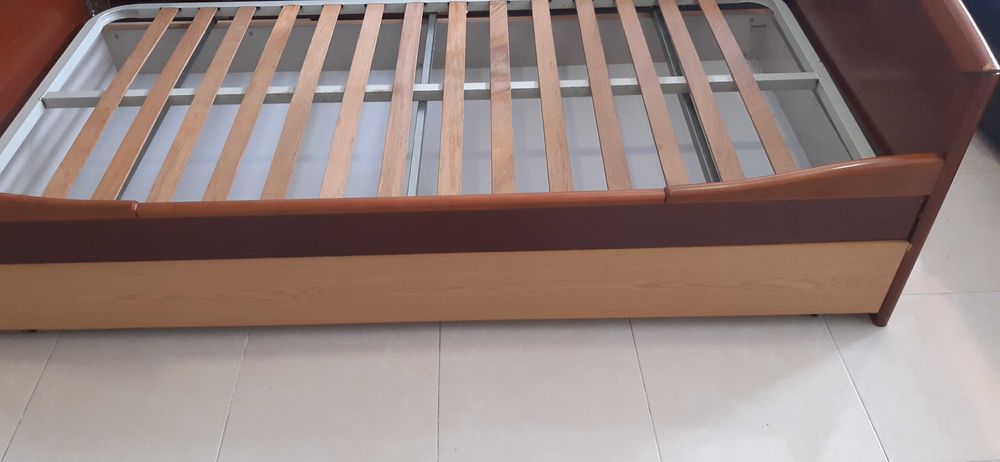Cama de Solteiro em Madeira Maciça + Estrado Incluído (Com opção Gavetão Cama Extra)