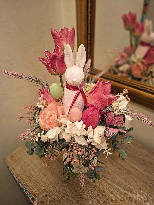 Kompozycja wielkanocna,stroik zajac