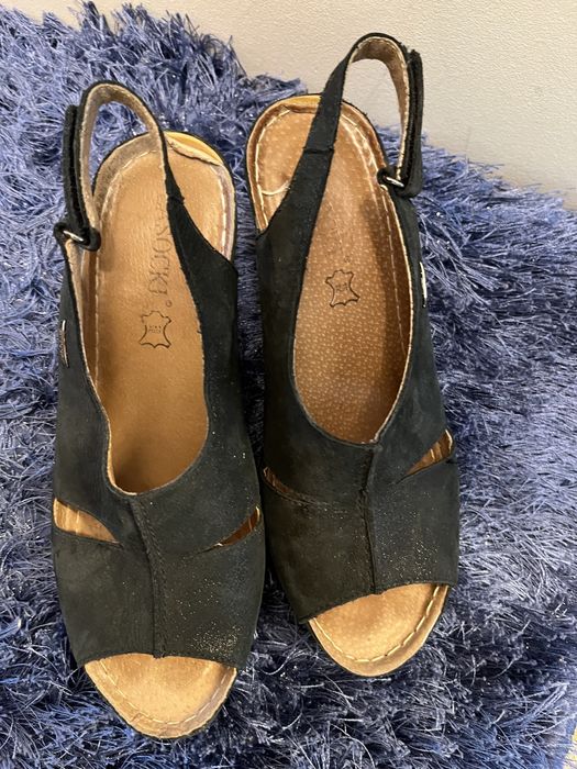 Buty skóra damskie wygodne  Lasocki r38