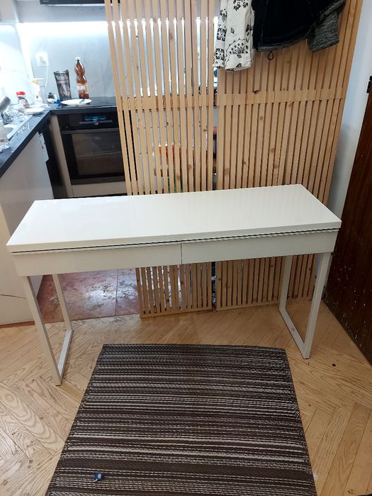 Biurko 120c40cm sprzedam  200.