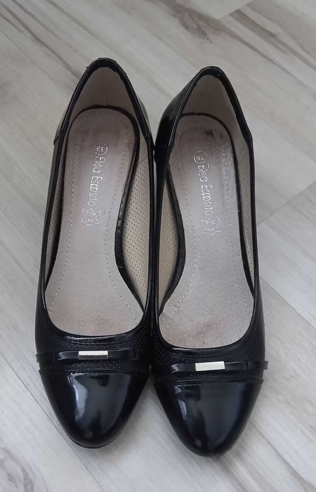 Czarne lakierkowe z siateczką czółenka Elisa Esposito roz. 39/26 cm