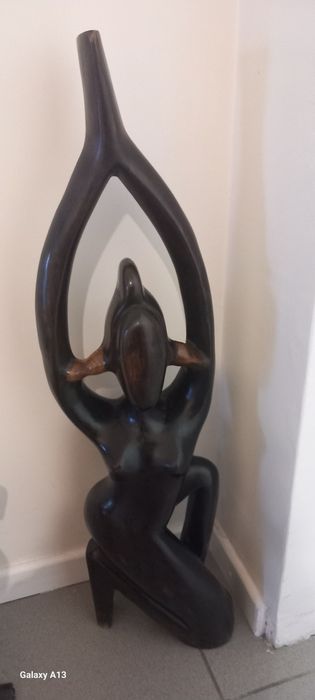 Conjunto em madeira maciça