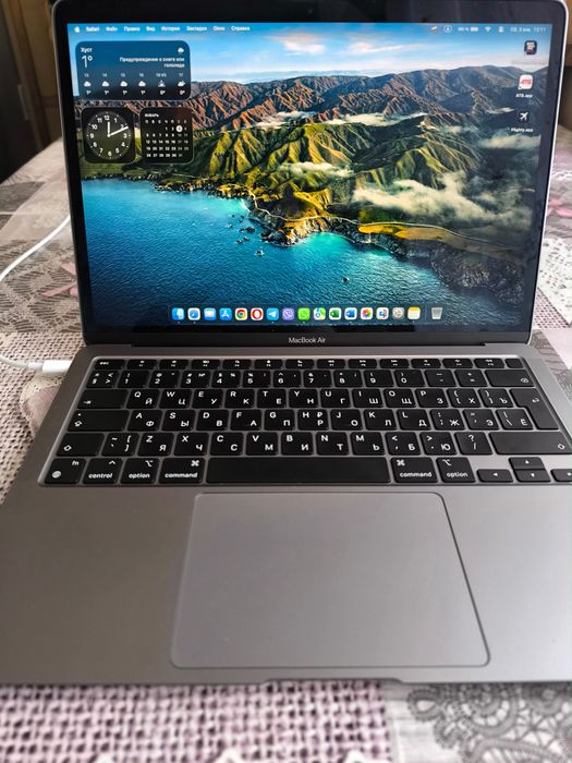 Ноутбук Apple MacBook Air M1 8/256Gb Space Grey новий + оф. гарантія