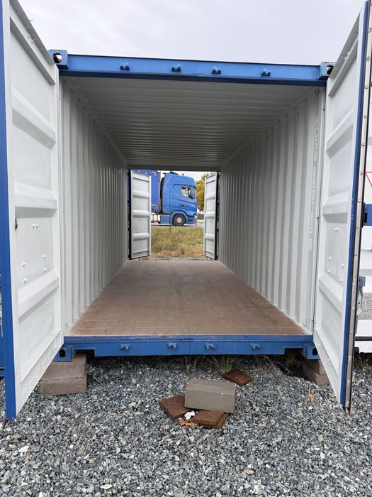 Magazyn morski double door przelotowy