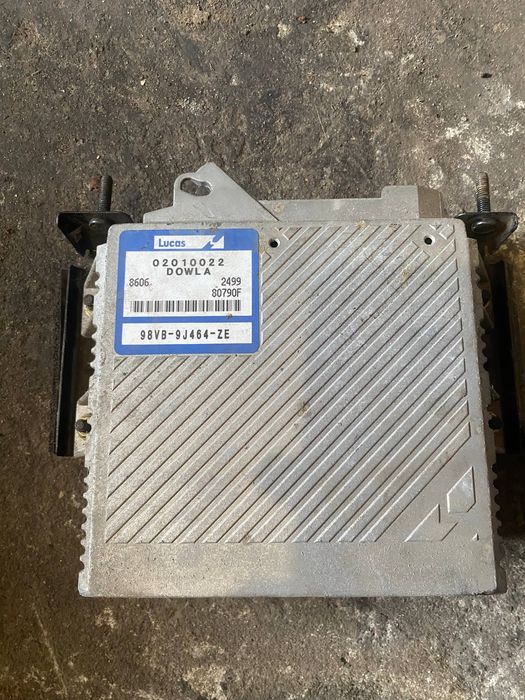 Блок Управлени двс Ford Transit 2.5 d 1992-2000 год рабочий