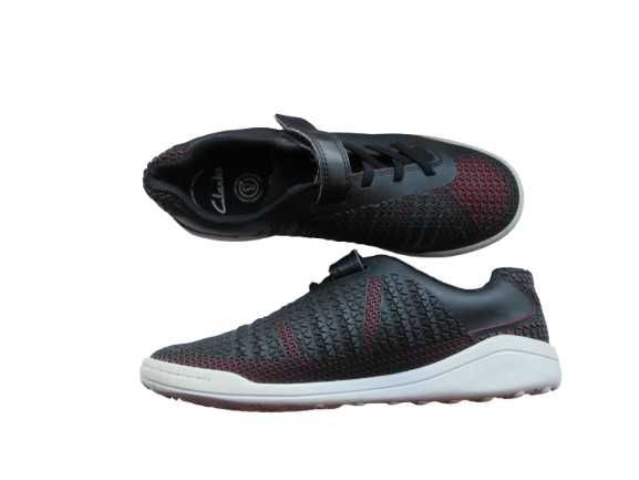 Кроссовки подростковые Clarks Award Swift.Размер 35/36(23,5см)