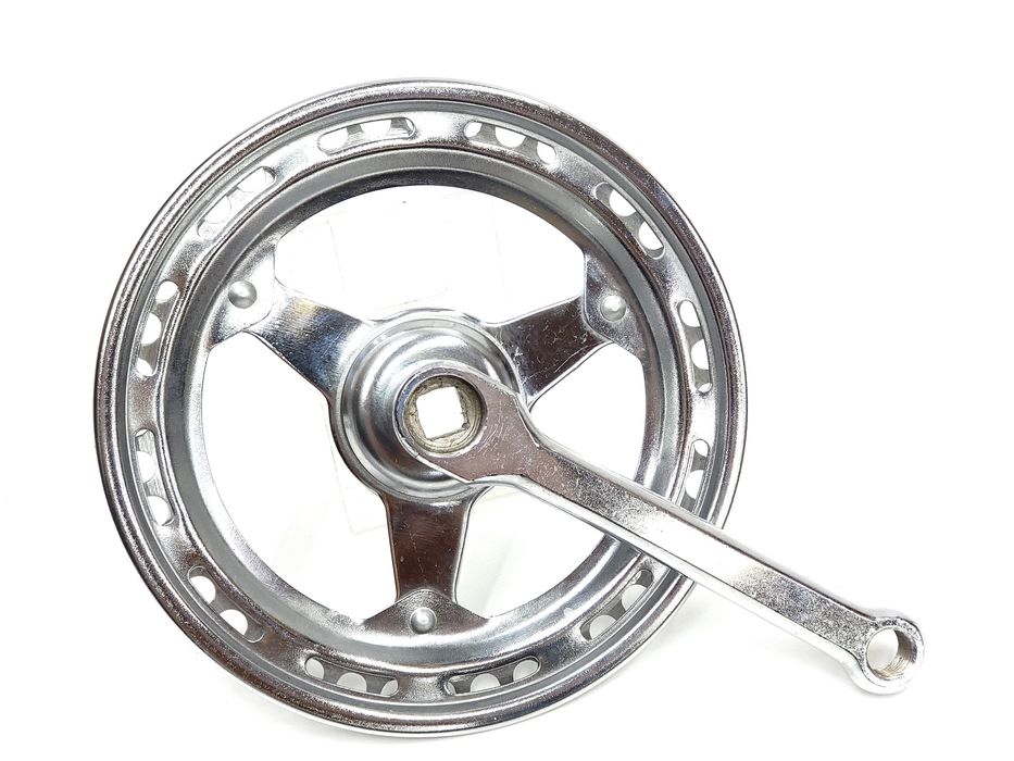 NOWA Korba prawa na kwadrat 40 zębów 16,3 cm Romet Universal PRL