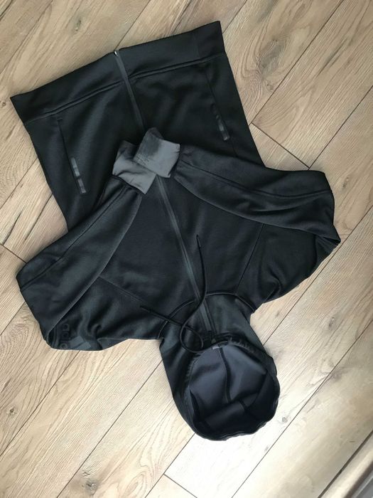 Bluza Adidas Essential na zamek rozm. M