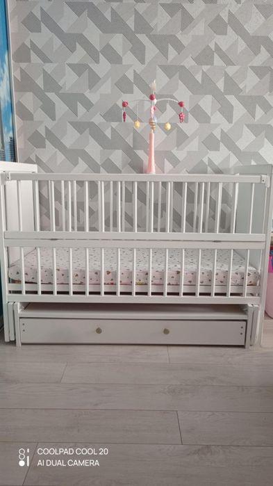 Продам дитячу кроватку