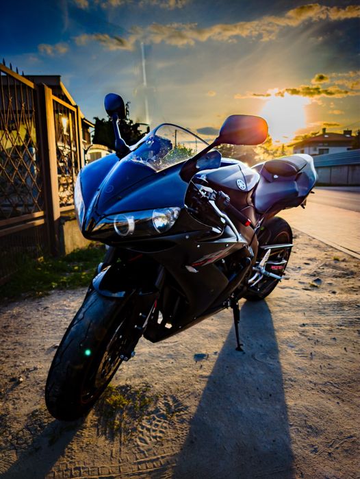 Sprzedam YAMAHE R1 Rn12