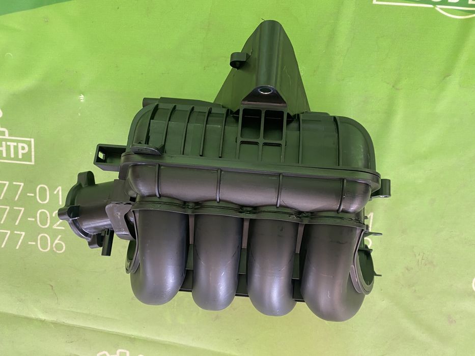 Передній бампер mazda cx-5 2022 2023 2024 решітка решетка передний