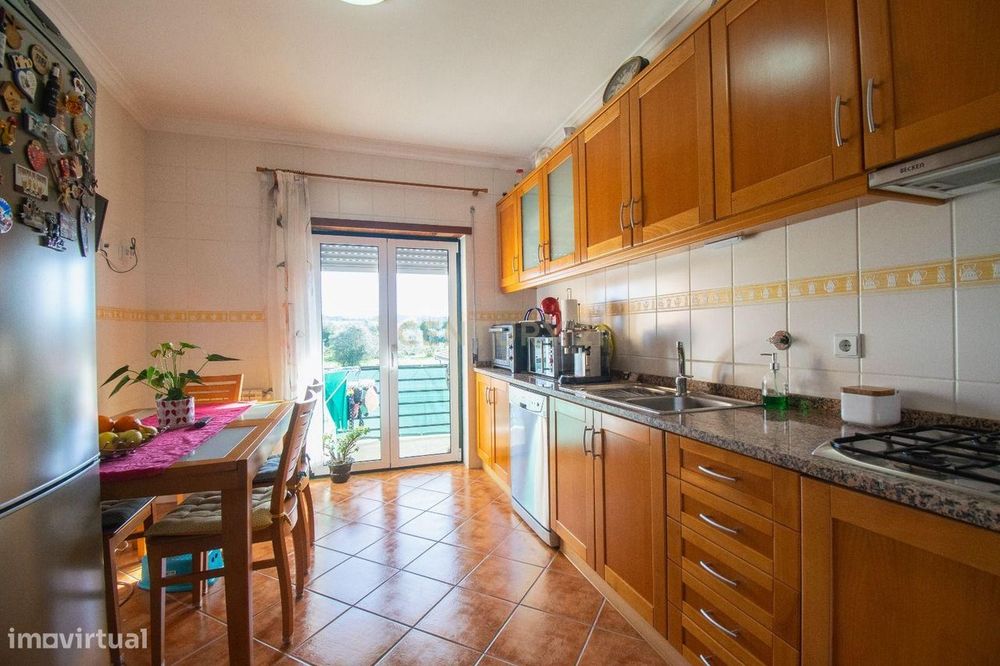 Apartamento T3 com Sótão na Casconha – Cernache, Coimbra