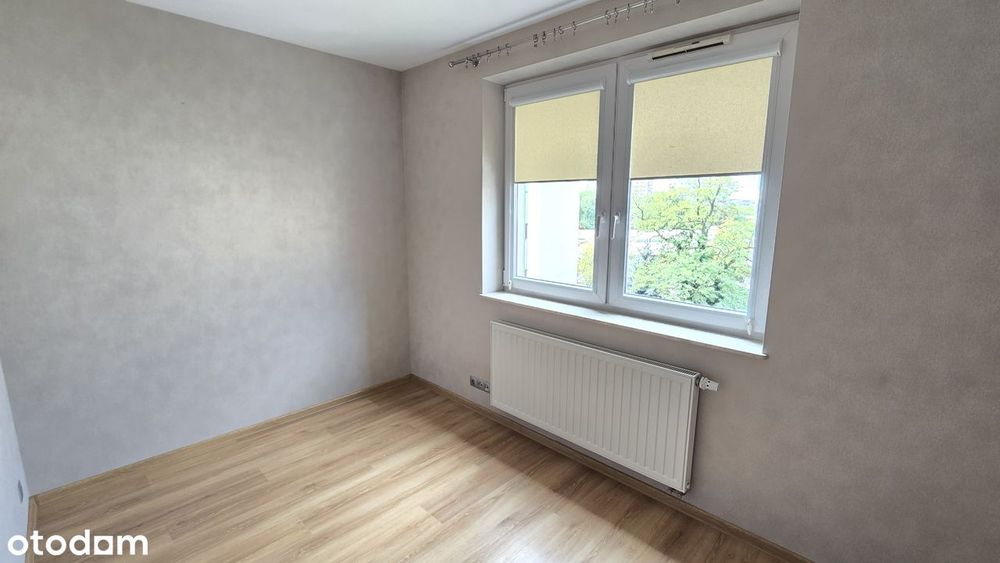 Trzypokojowe Cystersów jasna kuchnia duży balkon
