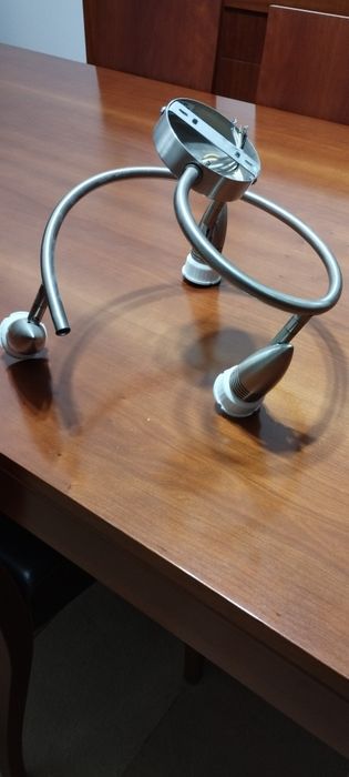 Candeeiro em inox com lâmpadas led incluídas