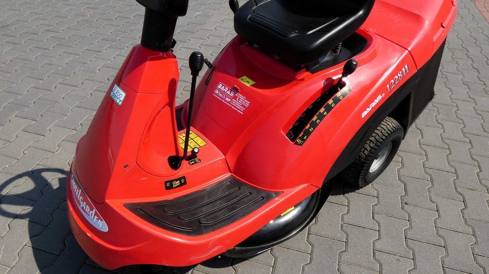 Traktorek kosiarka Castelgarden 1228H B&S (080802.5) - Baras