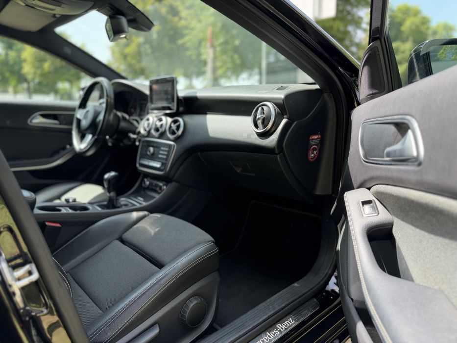 Mercedes-Benz A180d | Nacional