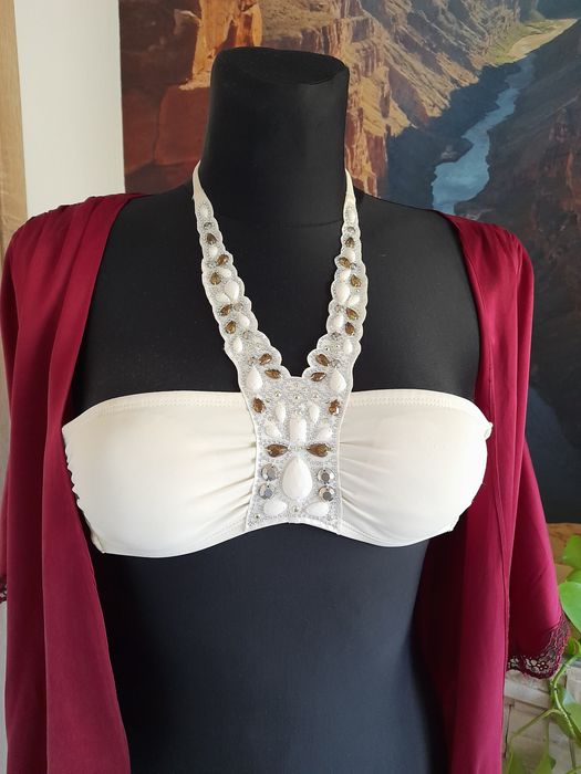 Bikini góra strój kąpielowy ozdobny dekolt kamyczki 34 XS