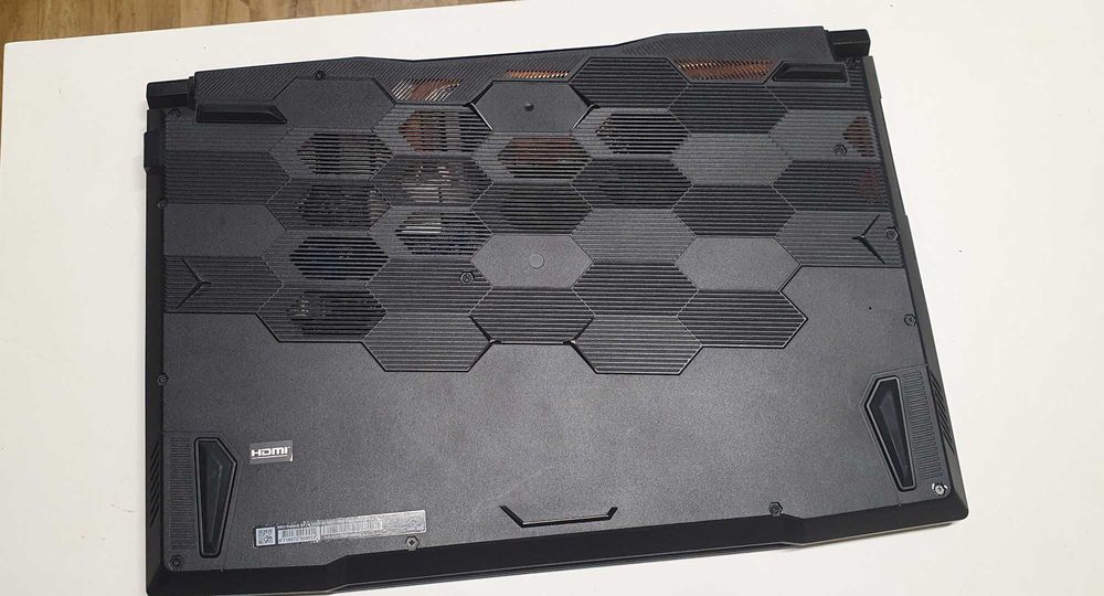 Laptop gamingowy MSI Katana GF76 11UD / 32GB RAM / 3050Ti / i5 / 17,3"