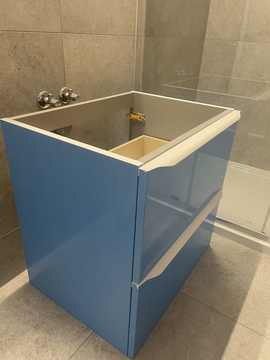 Nowa Szafka pod umywalke 60cm (zlożona)