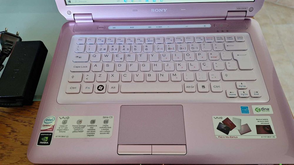 Sony Vaio CS11S- Intel P8400 2.26GHz- 4GB Ram- HDD 500GB- NVidia