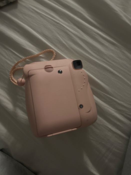 Aparat instax mini 8, jak nowy, brak wkladow - idealny na prezent!