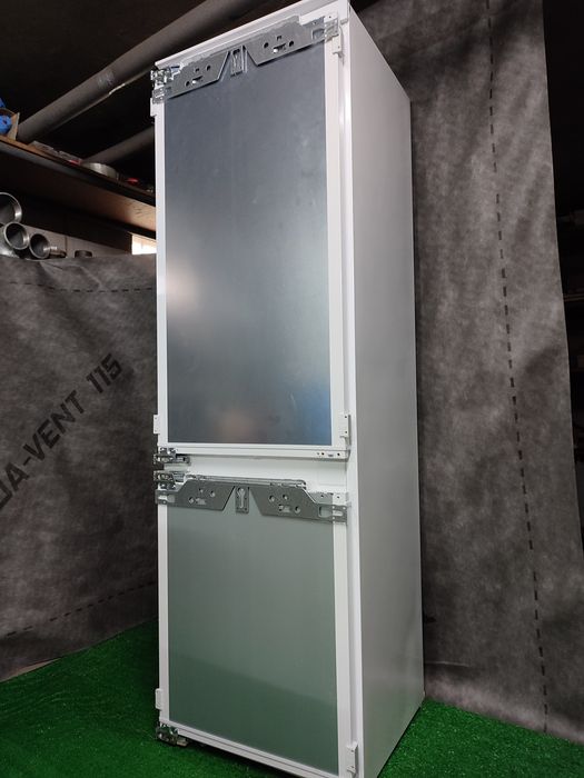 Lodówka Miele KFN 37232 ID  do zabudowy!