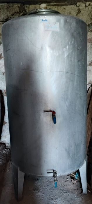 Cuba 650l/ Depósito em inox