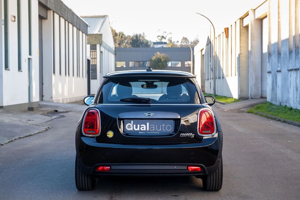 MINI 3 Portas Cooper SE