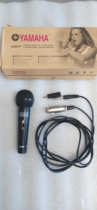 Микрофон - караоке YAMAHA YM -2000