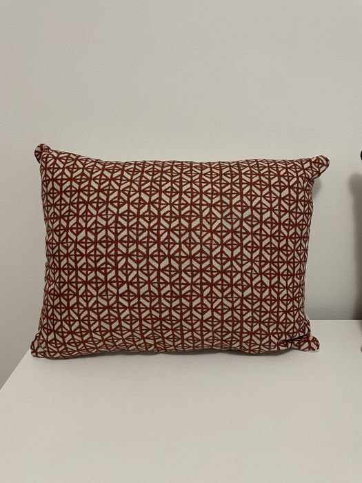 Capas de almofadas decorativas com enchimento