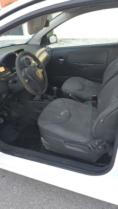 Vende se Cintroen c2