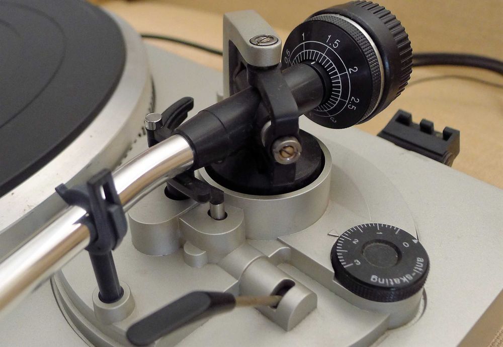 Gira Discos Technics SL-Q2
