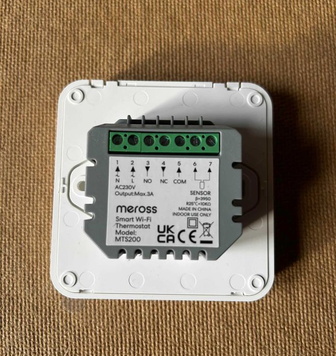 Inteligentny termostat WiFi Meross MTS200 – HomeKit, Alexa, Google