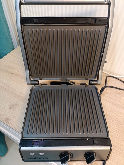 Електрогриль Polaris