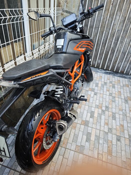 KTM duke 125 CC 2023