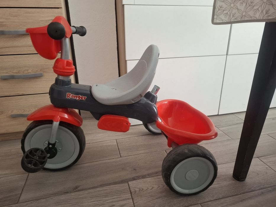 Triciclo criança