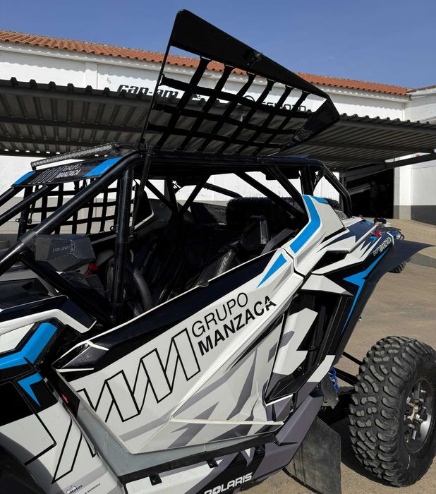 Vendo Polaris RZR Pro XP 181cv (versão Ultimate)