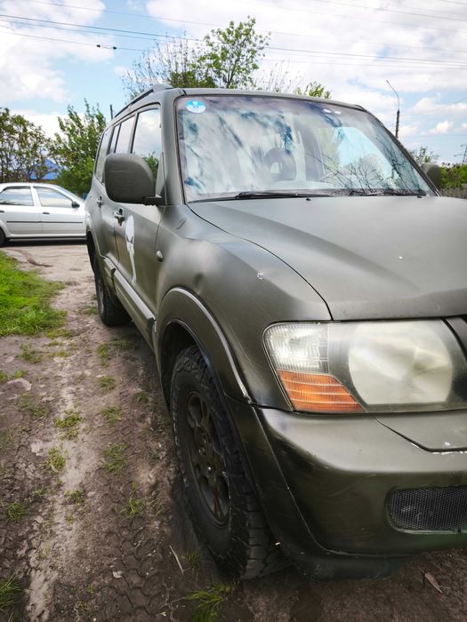 Мітсубісі Паджеро 3