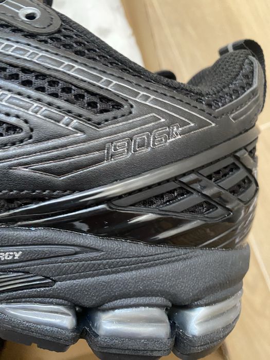 New balance 1906R Black tamanho 45