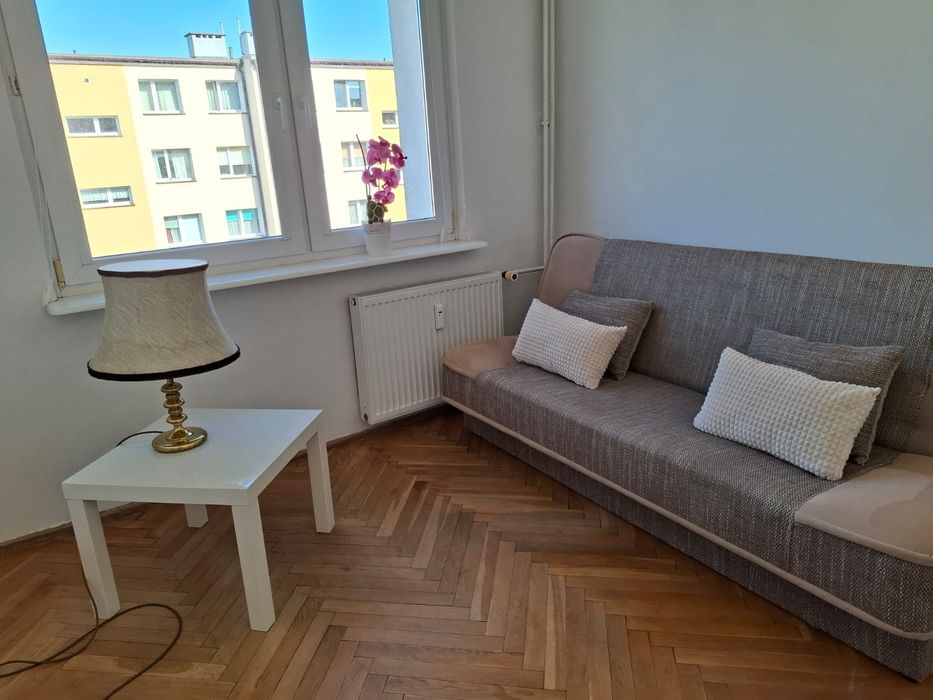 Wynajen Mieszkania w bloku - Widok 5