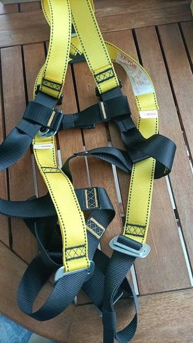 Arnês de segurança corpo completo