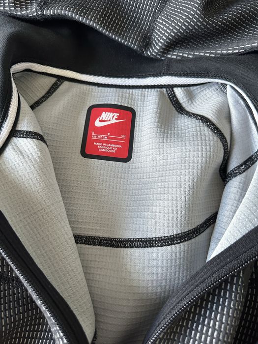 Толстовка дитяча Nike Tech Flc Fz Winterized Grey FJ6023-010