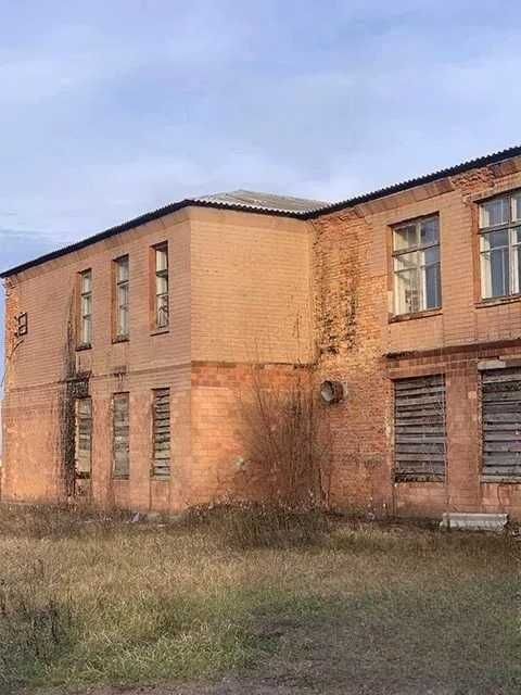 Продаж комплексних приміщень, вільного призначення у місті Чорнобай