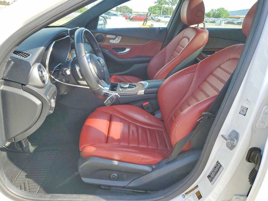 Mercedes-Benz C300 2019