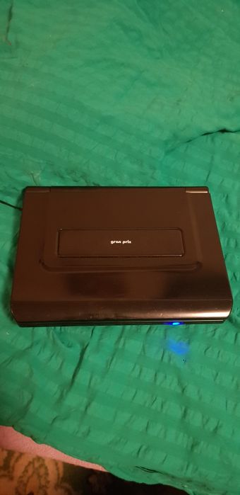 Przenośne DvD Grand Prix PTY 273D