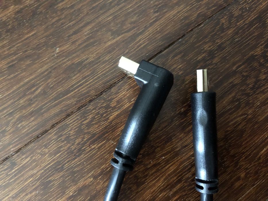 Cabos HDMI 1,4-1,5m em optimo estado